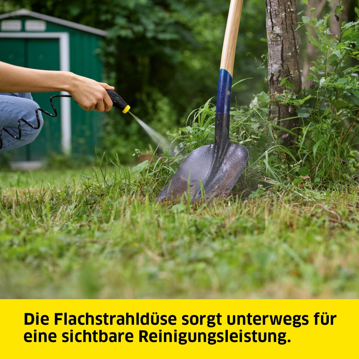 Kärcher Mobile Outdoor Cleaner OC 3 Plus Car (with car adapter for operation via car battery, extra large water tank volume: 7 l, lithium-ion battery, gentle low pressure) - 1.680-034.0