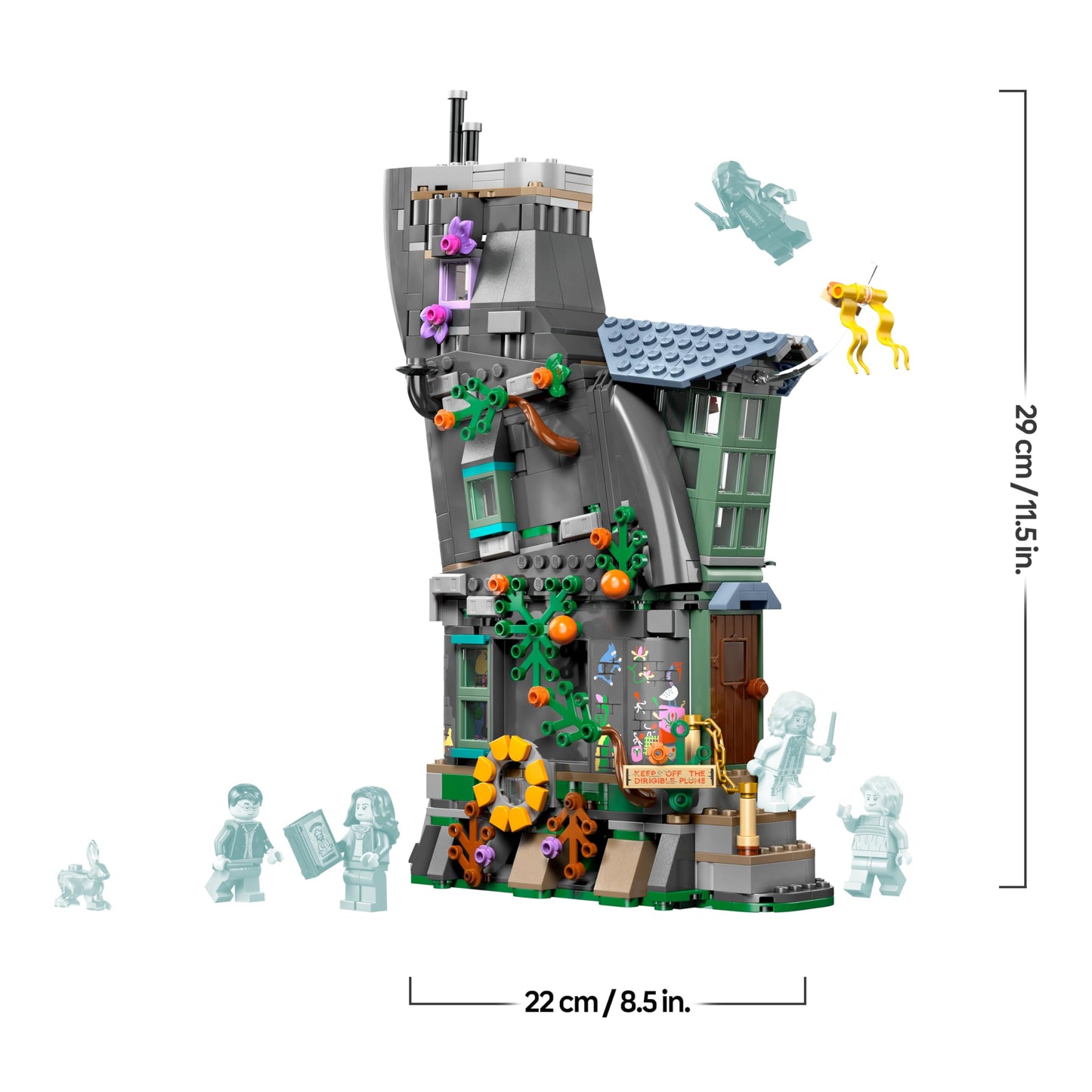 LEGO Harry Potter Luna Lovegoods House - model building with light brick and 5 minifigures - construction kit DIY decoration for the bedroom - creative gift for girls, boys and fans aged 10 and over - 76467