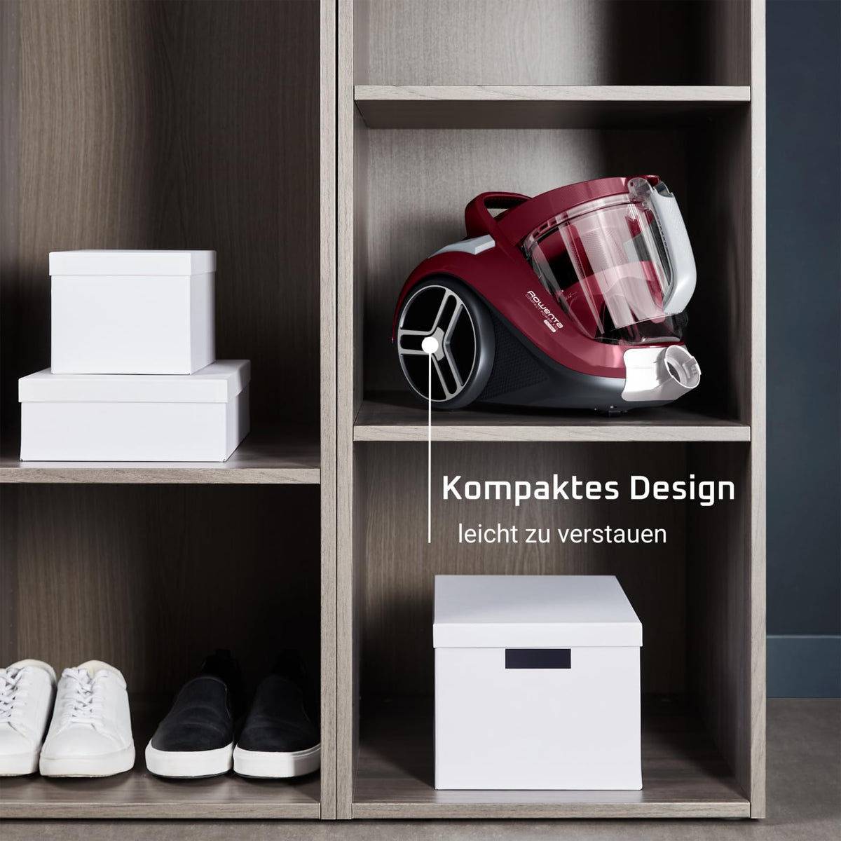 Rowenta Compact Power XXL Classic bagless vacuum cleaner, 900 Watts, 3-stage filtration system, capacity, compact design, 8.80 m cleaning radius, including 2-in-1 crevice tool, red, RO4B23