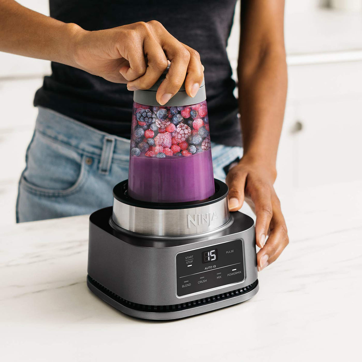 Ninja Foodi Power Nutri Mixer, 2-in-1, Smoothie-Bowls Maker, 1100 W, Argintiu - CB100EU