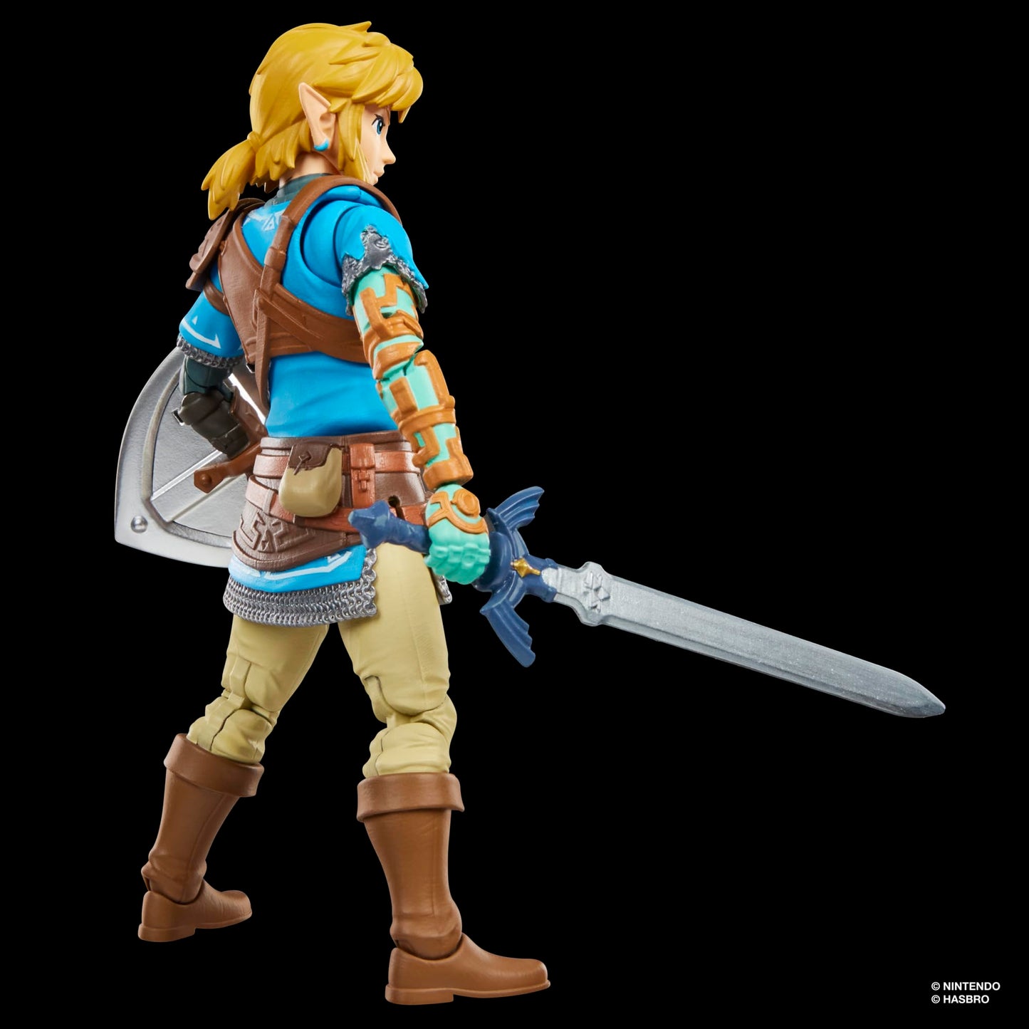 The Legend of Zelda Heroes of Hyrule Link, The Legend of Zelda: Tears of the Kingdom Premium Collectible Action Figure (15cm) - G45155X0