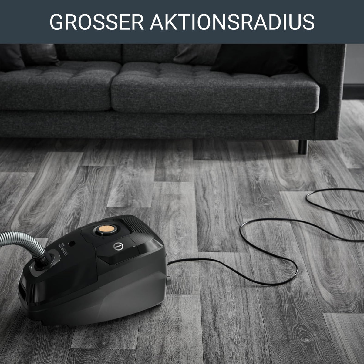 Rowenta Green Force Effitech Total Clean Bagged Vacuum Cleaner, 400 Watts, 4.5 L Dust Bag, 99.98% HEPA Filtration, 12 m Operating Radius, Compact Design, including Accessories, Black, RO6189