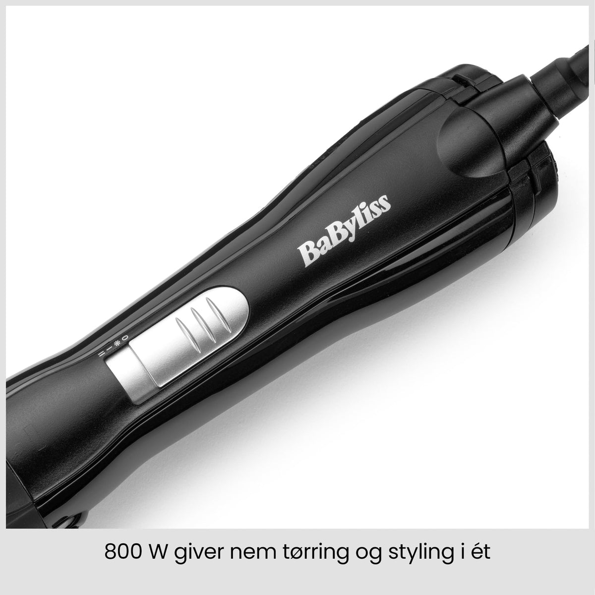 BaByliss Shape & Smooth Hot Air Brush – Powerful 800W Hair Dryer Brush, 30mm & 20mm Attachments, Cool Air Function, Quick Drying & Styling, ideal for short hair, Black, AS82E