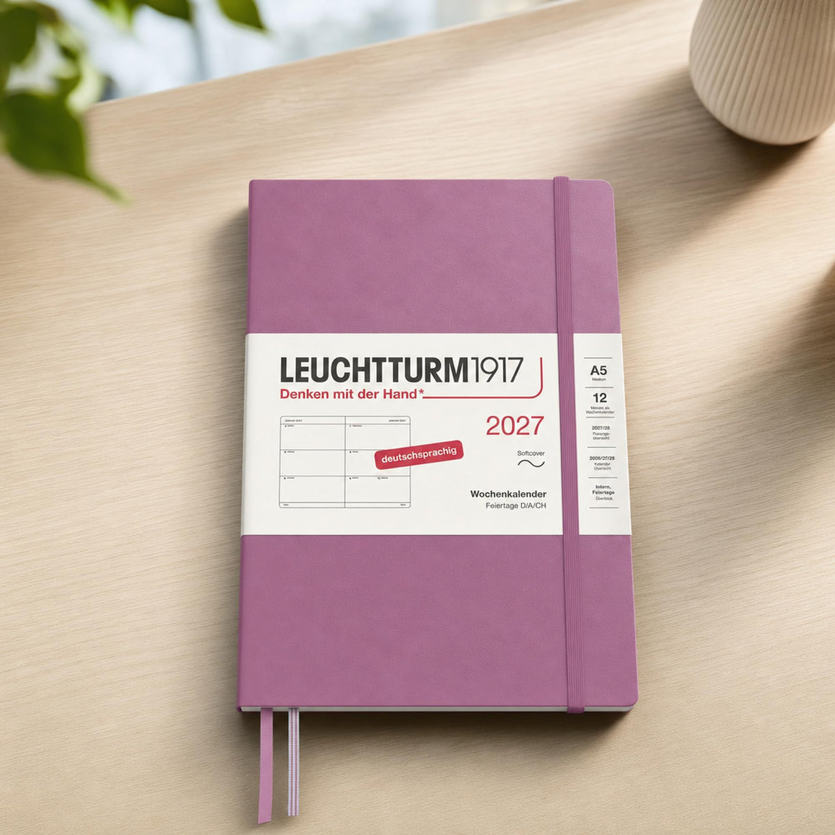 LEUCHTTURM1917 Calendar săptămânal 2027 Mediu (A5) - German, Dusty Rose, Softcover, 145 x 210 mm, 12 luni - ianuarie-decembrie 2027, 1 săptămână pe pagină dublă, hârtie de 80 g/m² cu compatibilitate ridicată cu cerneală - 400127