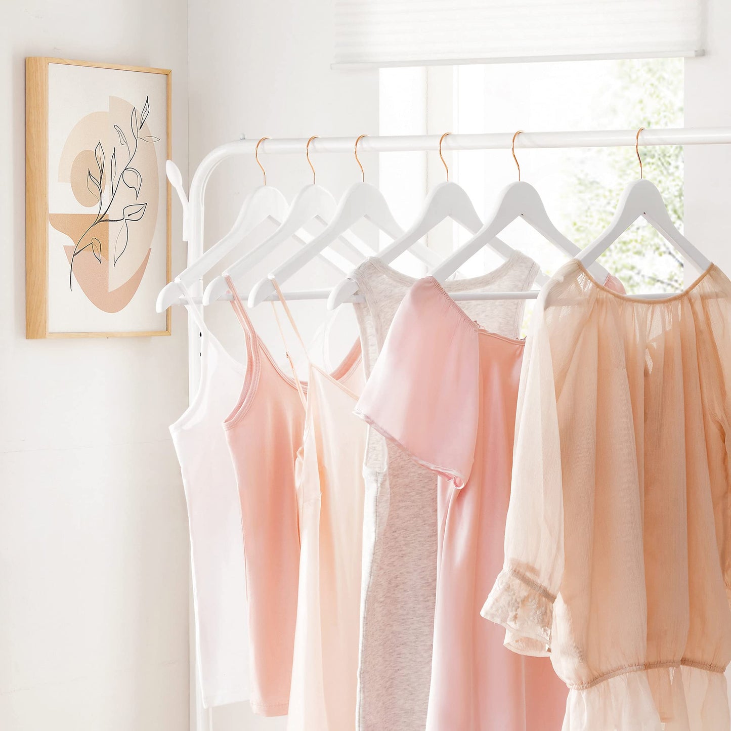 SONGMICS wooden clothes hangers, set of 20, solid wood hangers, notches in the shoulder area, non-slip trouser bar, 360° rotating hook, for suits, shirts, white-rose gold CRW001W01