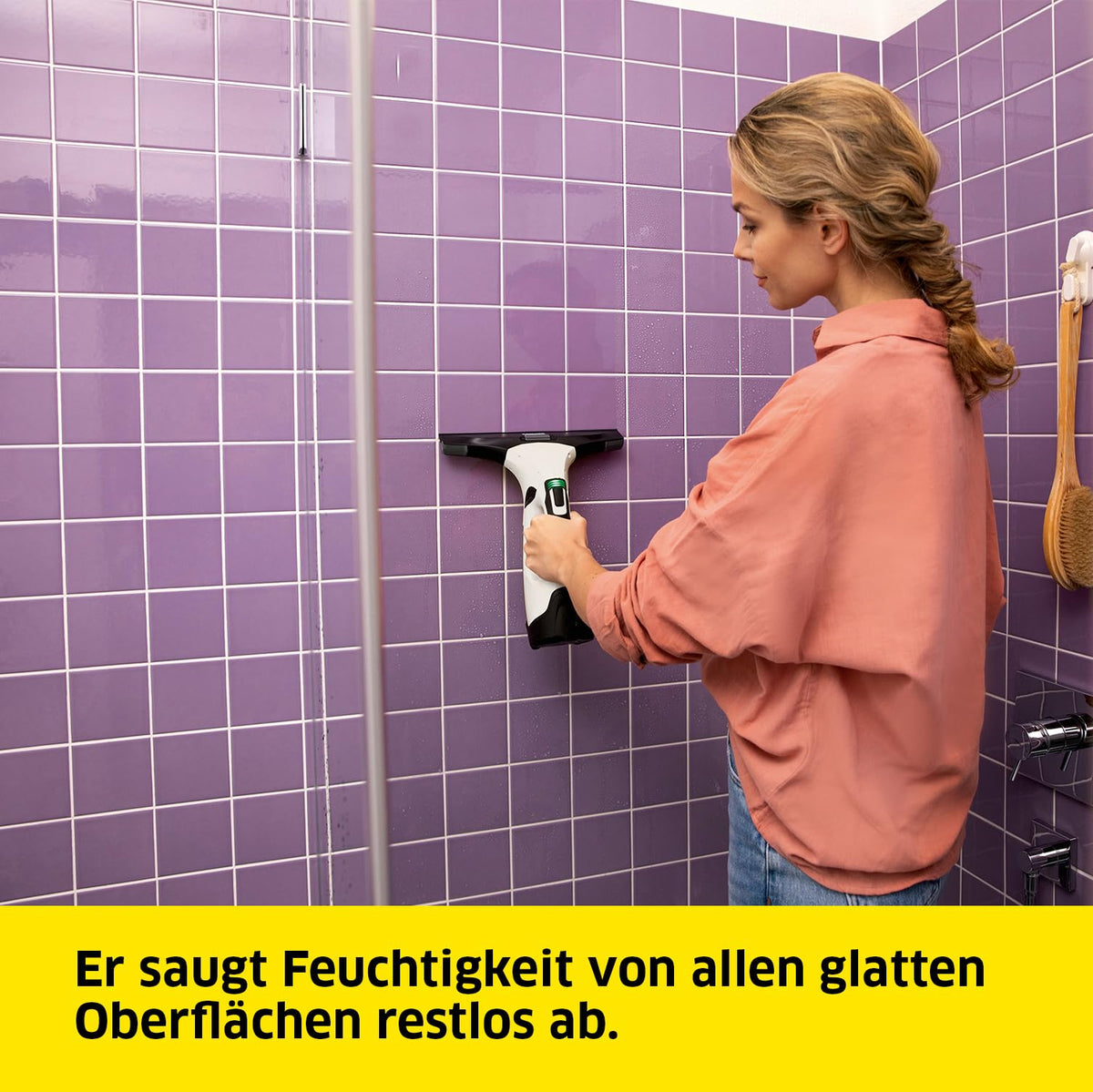 KÄRCHER Window Vacuum WV 5 Plus N, battery life: 35 min, LED charging status indicator, 2 suction nozzles, spray bottle with microfiber cover, 20 ml window cleaner concentrate - 1.633-701.0