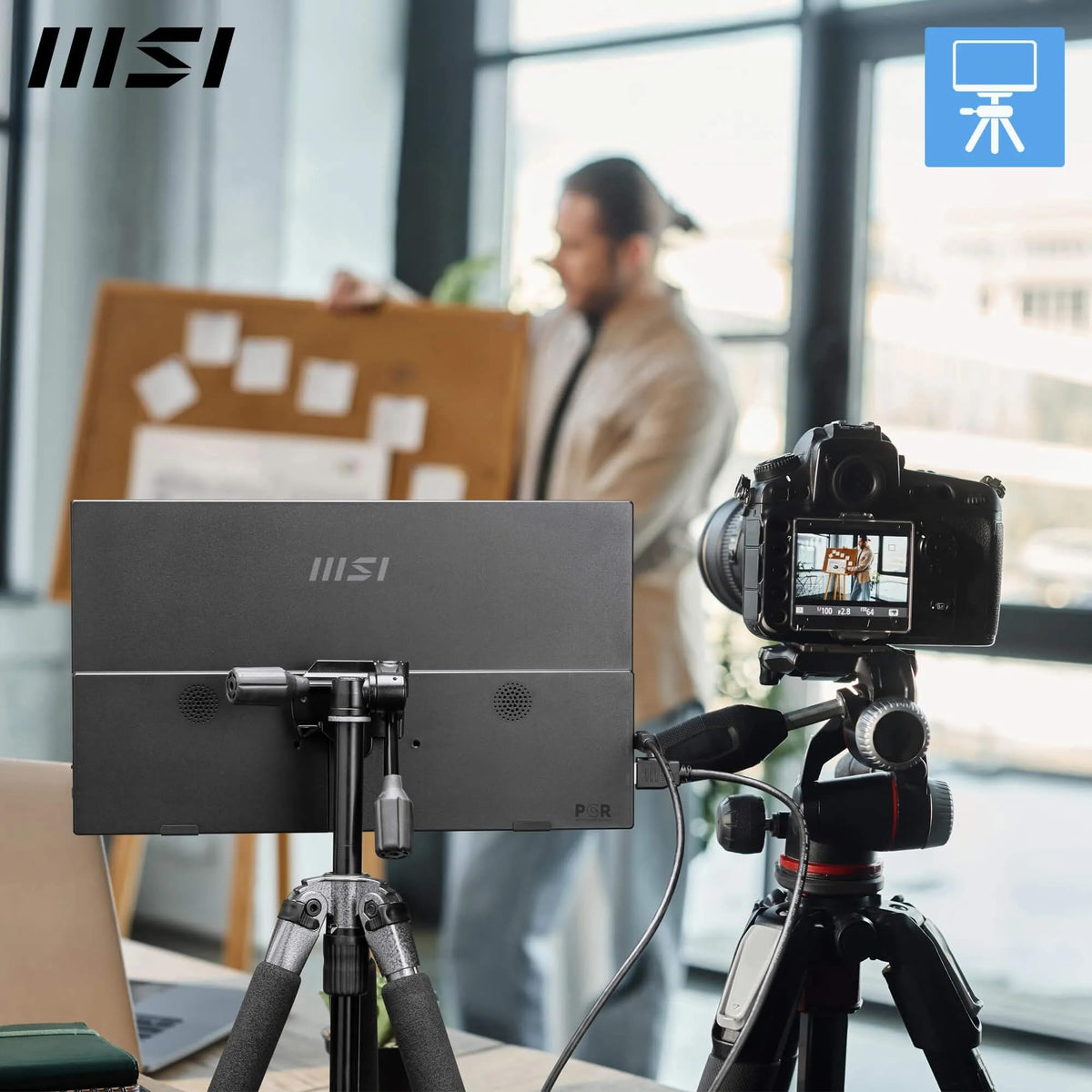 Monitor portabil MSI PRO MP165A E6 de 15.6 inci, FHD, 1920x1080 IPS, 60Hz, 4ms, protecție pentru ochi, difuzor/microfon încorporat, HDMI 2.0b, USB C (15WPD), montare Vesa, negru - 4711377390163