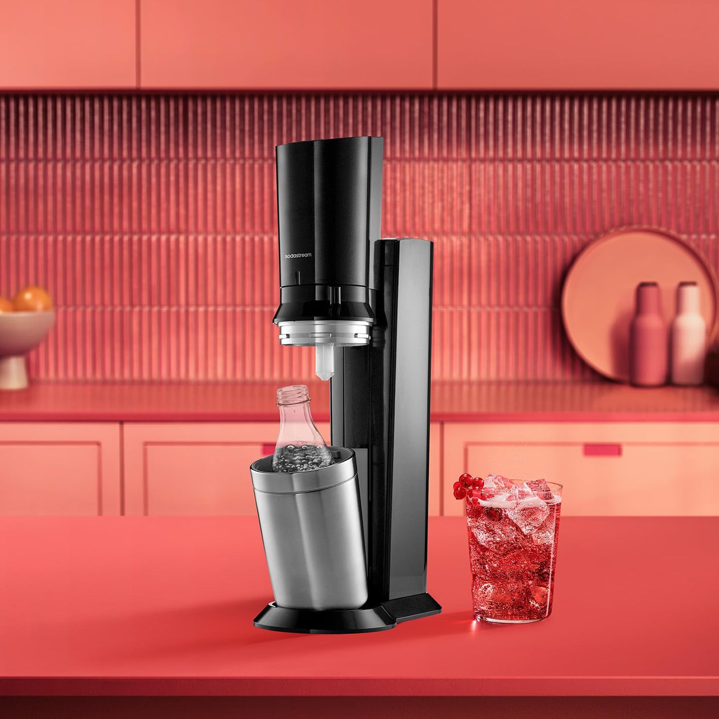 SodaStream Crystal 3.0 soda maker with 2x Quick-Connect CO2 cylinders and 2x glass carafes - 1100462490