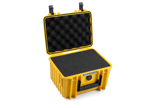 B&W International GmbH Outdoor Case hard case type 2000 with foam (hard case case IP67, SI cube foam, waterproof, inner dimensions 25x17.5x15.5cm, yellow), 2000/Y/SI, type 2000 - inner dimensions 25x17x15cm