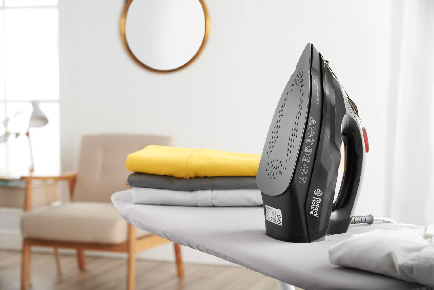 Russell Hobbs steam iron [3100W, 210 g extra steam burst] iron power (350ml water tank, ceramic soleplate, self-cleaning & spray water function, anti-limescale & drip stop, 70g/min) 20630-56