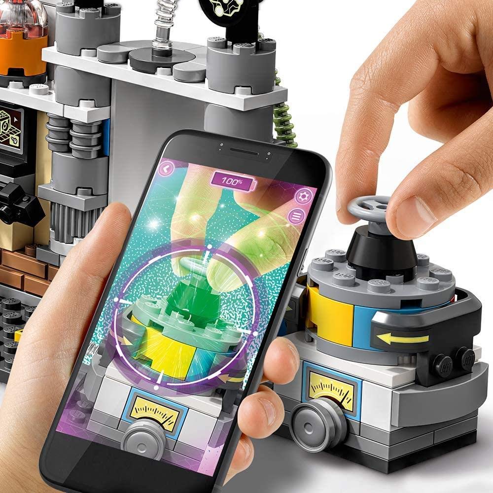 LEGO Hidden Side 70418 J.B.'s Ghost Lab, toy for children with augmented reality functions