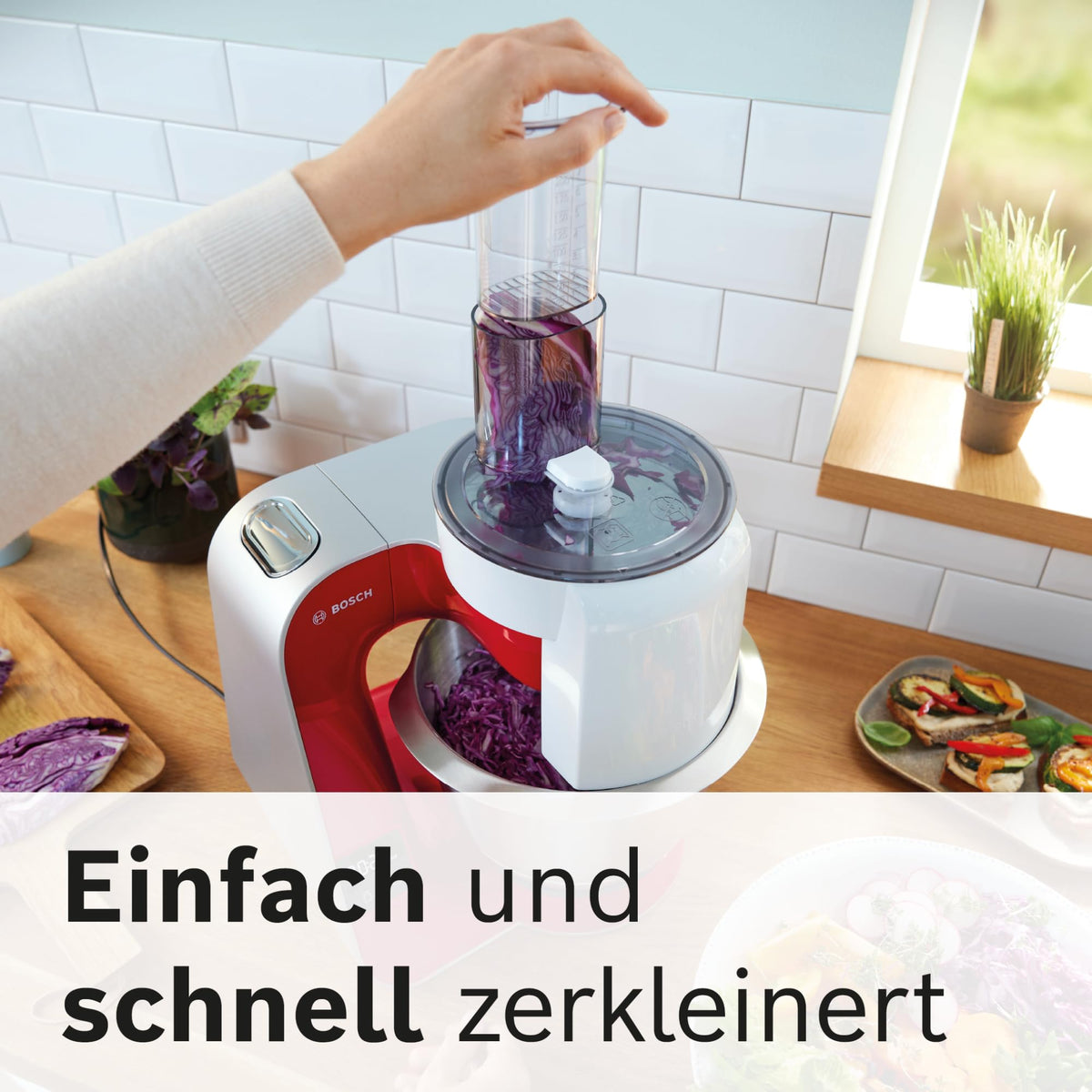 Bosch Kitchen Machine MUM5 MUM5X720, integrated scale, stainless steel bowl 3.9L, blender 1.25L, professional kneading hook, planetary mixing gear, whisk, continuous slicer, 1000 W, silver/dark red