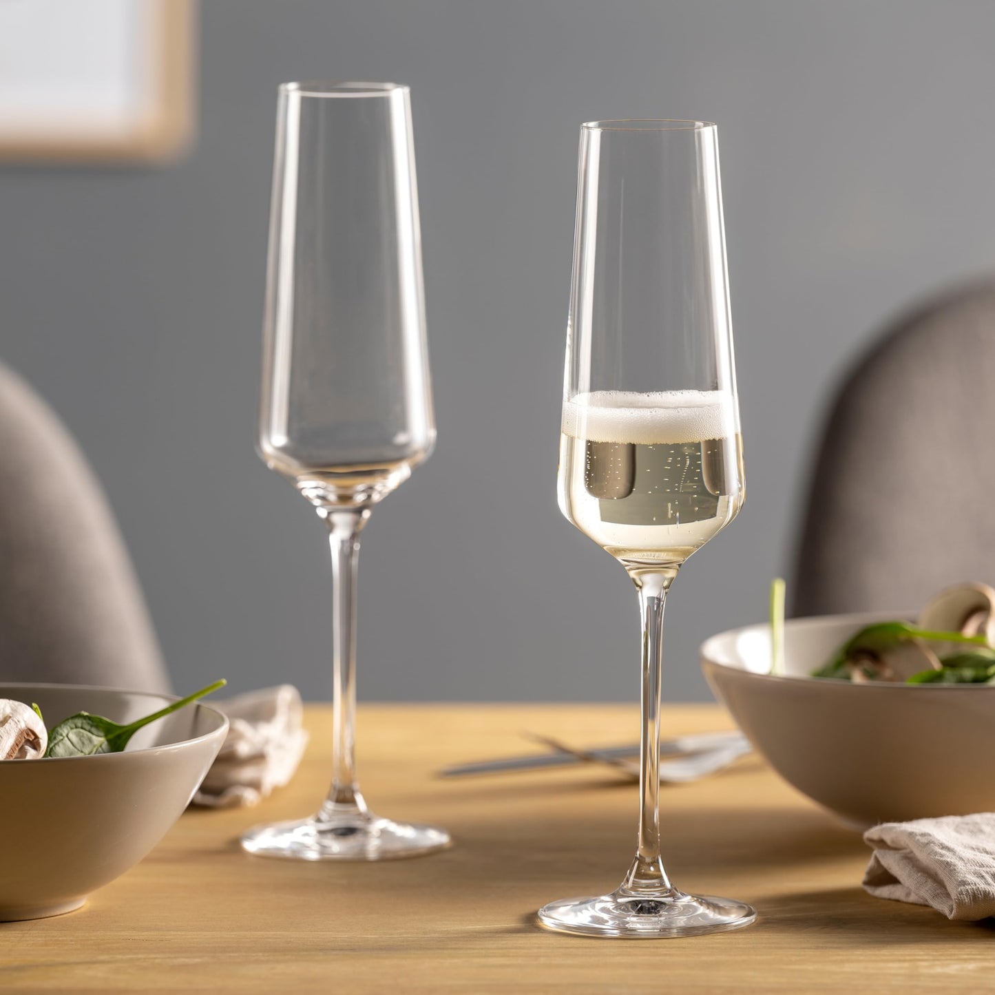 LEONARDO HOME PUCCINI champagne glasses (set of 6) • scratch-resistant champagne glasses (280 ml) • dishwasher safe & durable • timeless champagne glasses for home & restaurants • Puccini prosecco glass • 069550