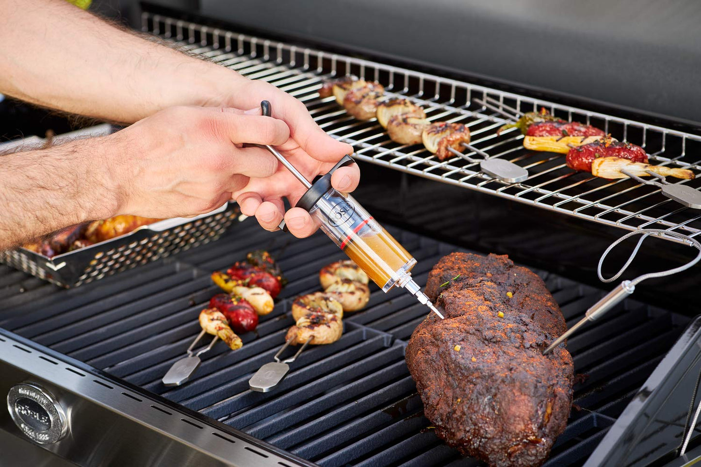 RÖSLE barbecue core temperature meter, high-quality thermometer for determining the ideal meat core temperature on the grill or in the oven with magnetic holder, silver/black, 18 x 4.8 x 2 cm - 25086
