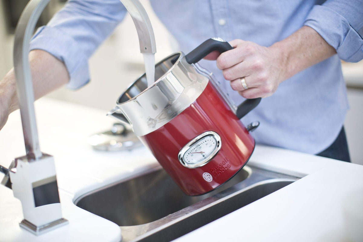 Russell Hobbs Vintage Kettle, 1.7 l, 2400 Watt, Retro Teapot - 21670-70