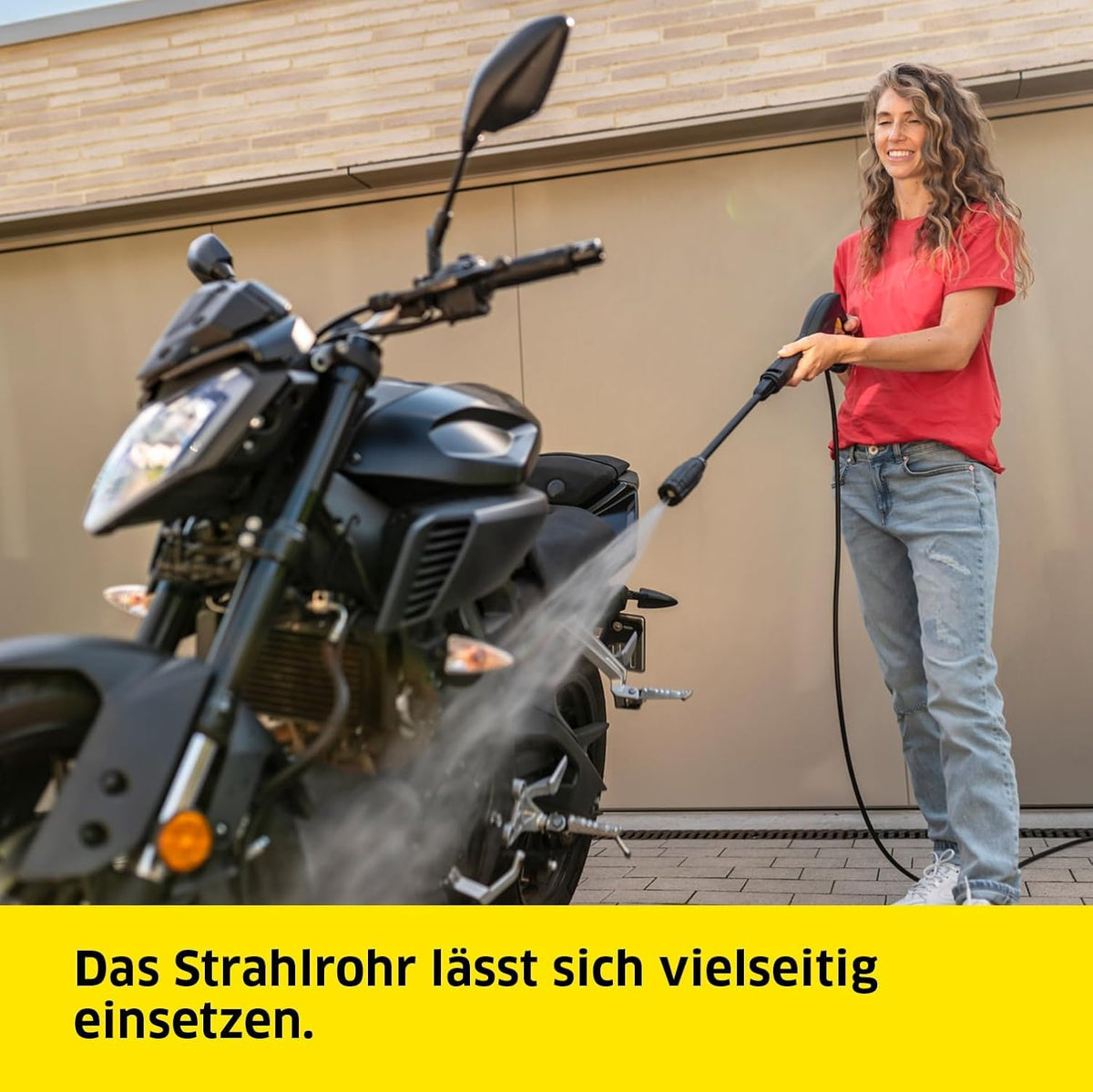 Kärcher High Pressure Cleaner K 4 Classic, Pressure: max. 130 bar, Flow rate: 420 l/h, Area performance: 30 m²/h, Water filter, Weight: 4.6 kg, High pressure hose and gun, Dirt blaster, Spray lance - 1.679-420.0