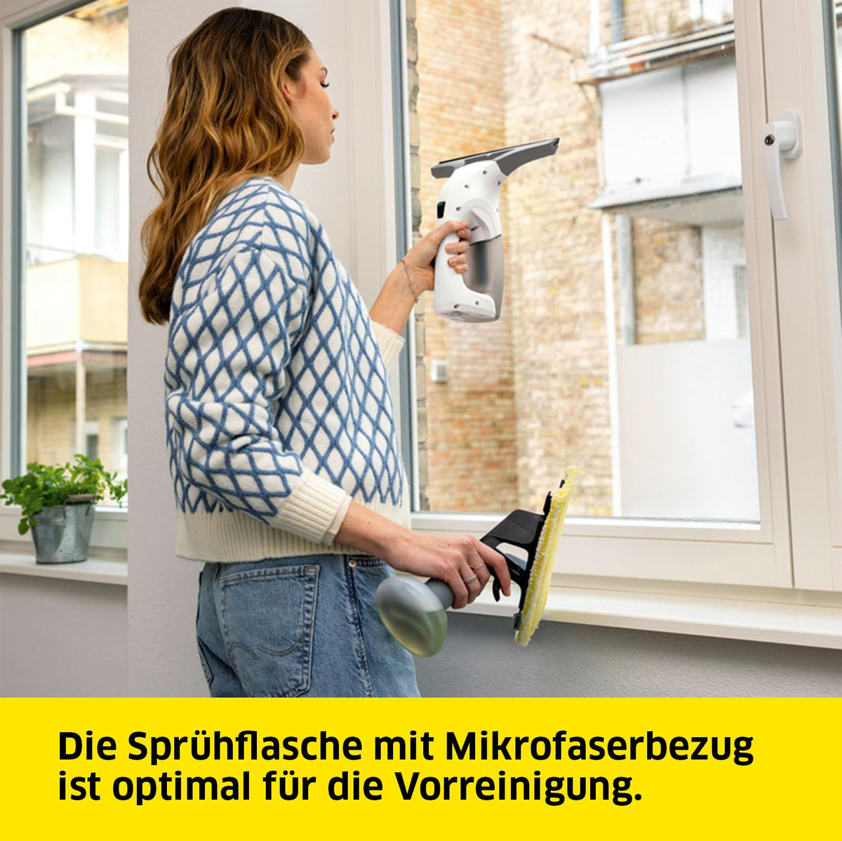 Kärcher Window Vacuum WV 1 Plus, battery life: 20 min, LED charging status indicator, dirty water tank: 100 ml, weight: 0.5 kg, spray bottle with microfiber cover, 20 ml, working width of the suction nozzle 250 mm - 1.633-608.0