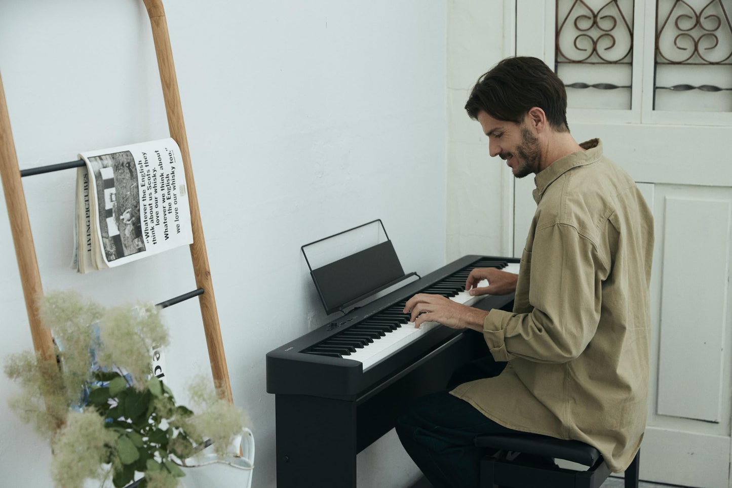 Casio CDP-S110BK digital piano with 88 weighted keys, 10 sounds, black - CDP-S110BKC5