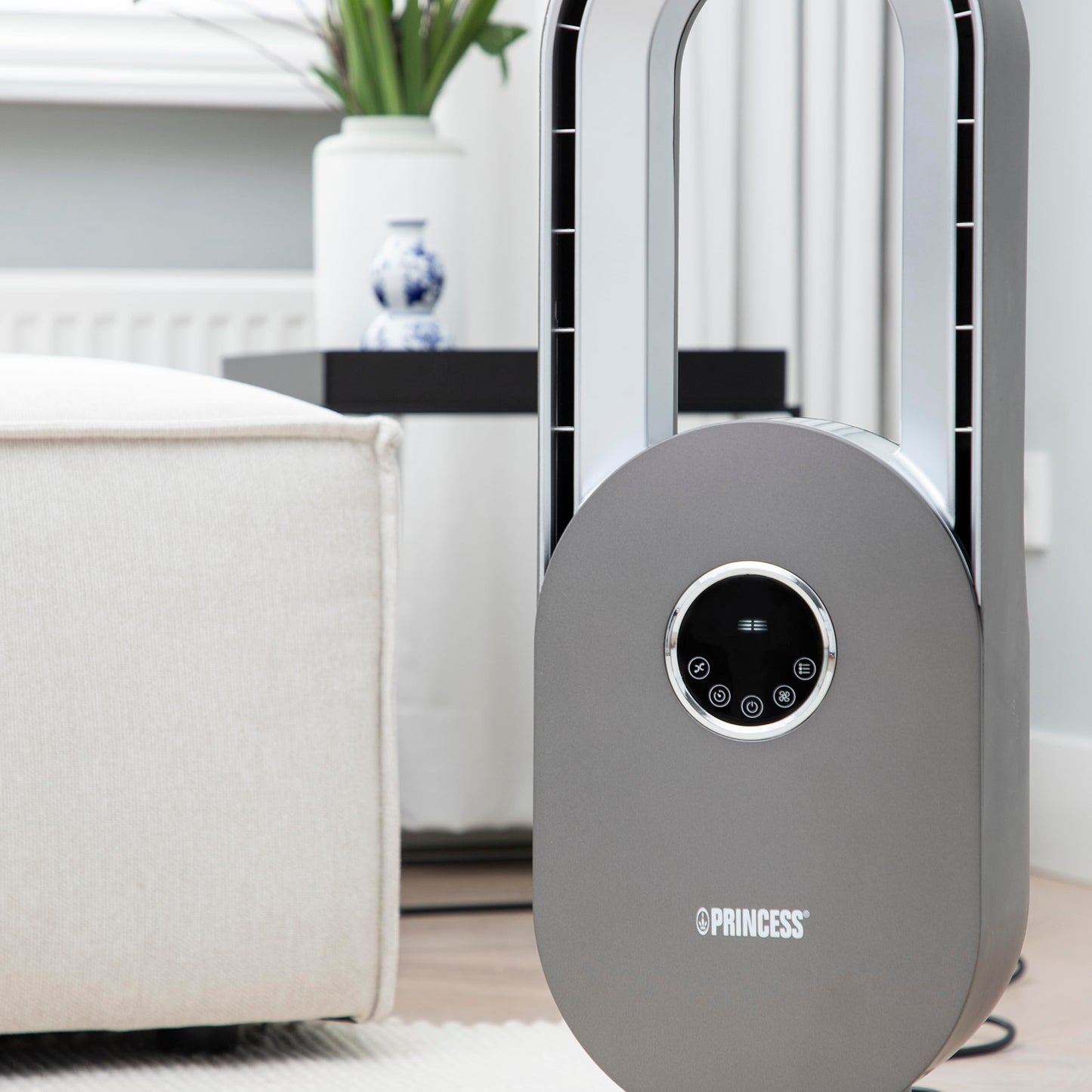 Princess fan without blades - safe, quiet & efficient - 3 speed levels & 3 modes - timer - remote control included - 01.351500.01.001
