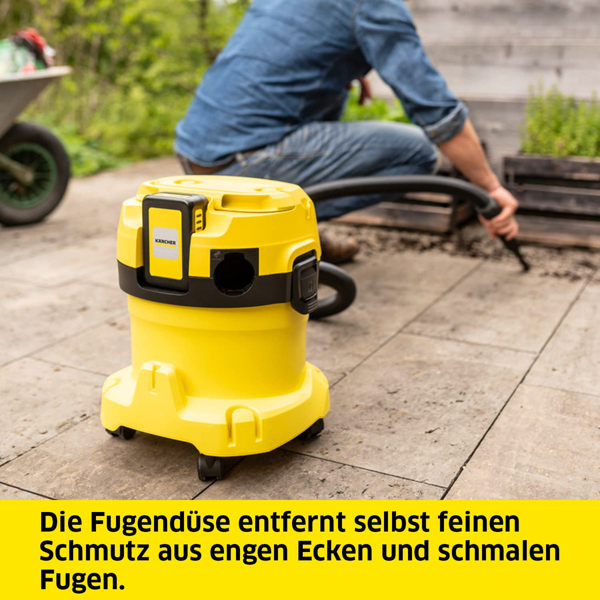 KÄRCHER Battery Wet/Dry Vacuum Cleaner WD 2-18 Battery Set, including filter, crevice and wet/dry nozzle, 225 Watts, plastic container: 12 l, suction hose: 1.8 m, with battery and charger, Yellow - 1.628-501.0
