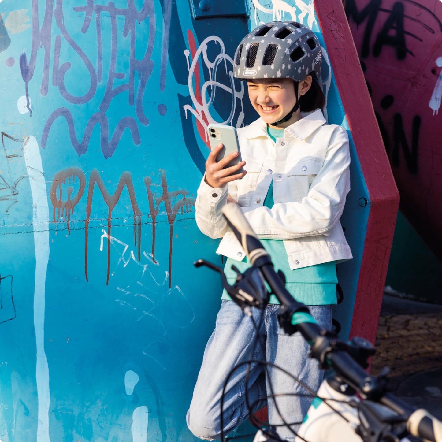 ABUS Youn-I 2.0 bicycle helmet - with light for children, teenagers and young adults - for girls and boys - white, size S - 40152