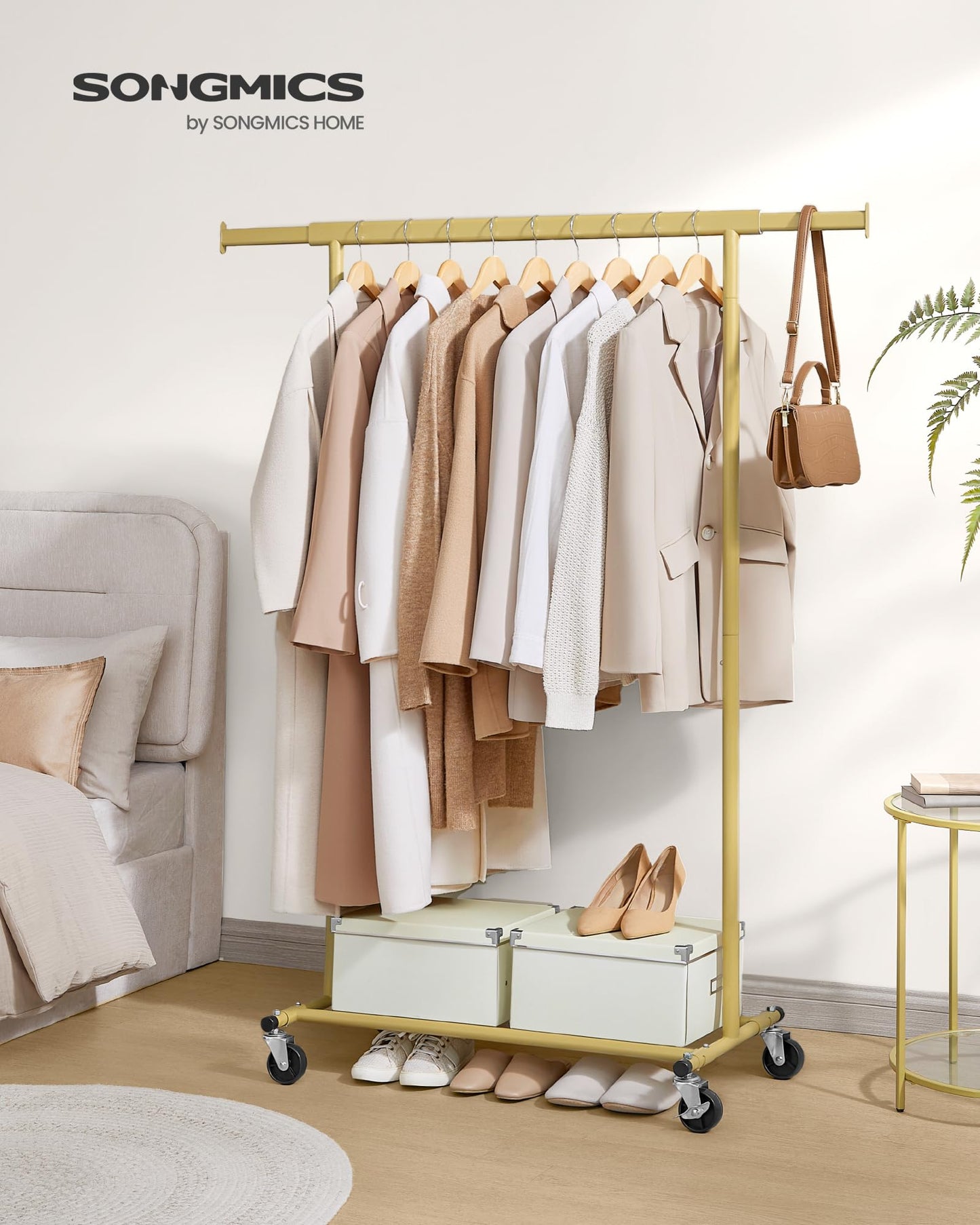 SONGMICS Clothes Rack on Wheels, Heavy Duty Coat Rack, Extendable Clothes Rail, Holds up to 100kg, Easy Assembly, Portable, Pale Gold HSR013A01 - PCT611W01