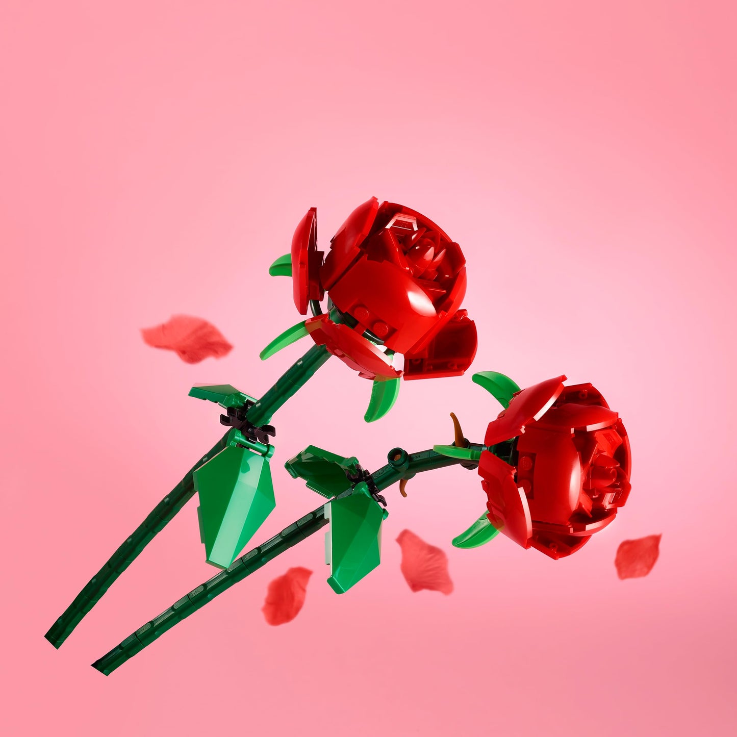 LEGO Botanicals Roses - Artificial Flower Set - Mother's Day Gift - Desk Decoration or Flower Decoration - Model Building for Women and Men - 40460