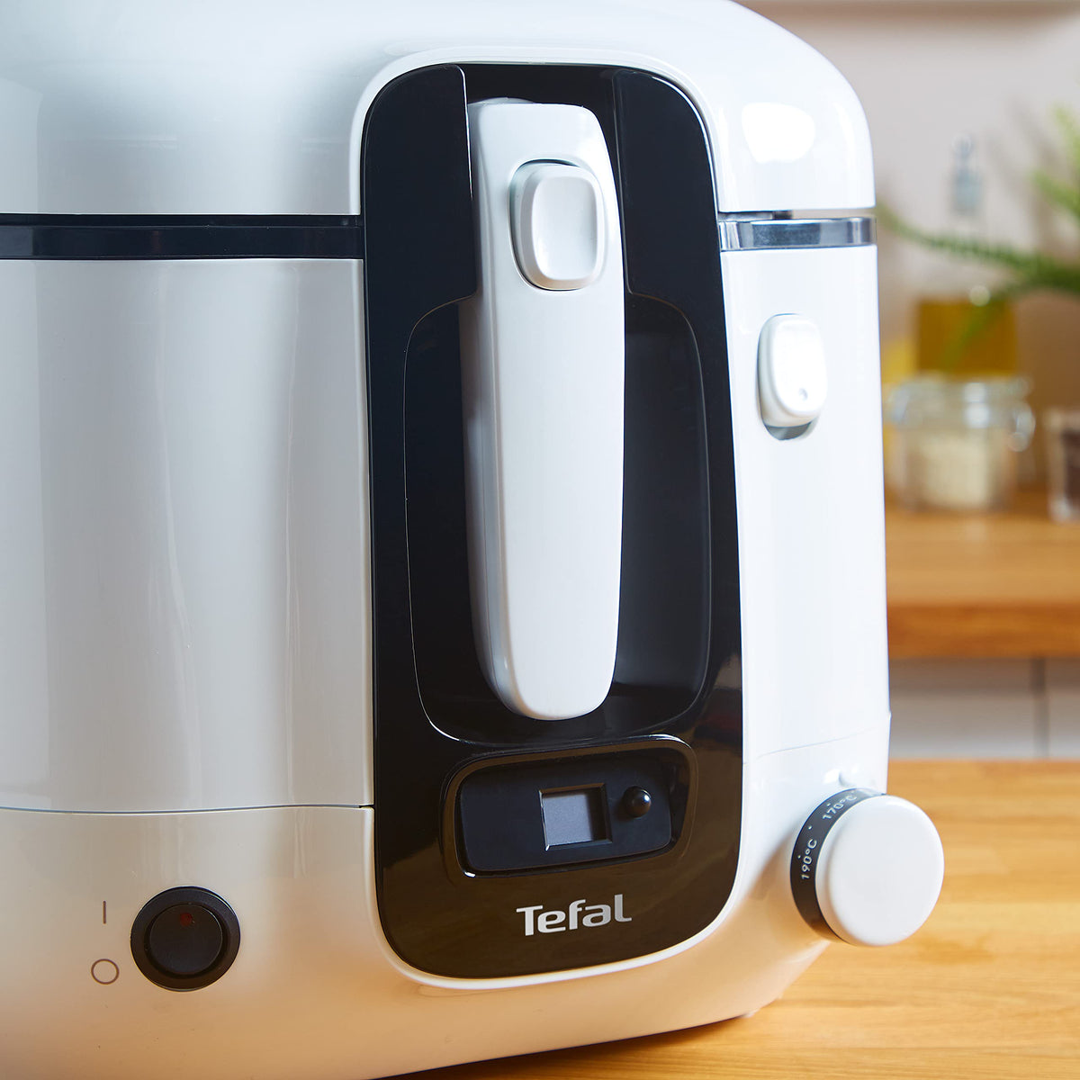 Tefal Friteuză Super Uno, inclusiv timer, capacitate: 2,2 litri, piese potrivite pentru mașina de spălat vase, strat antiaderent, filtru de miros, friteuză cu protecție împotriva stropirii cu ulei, alb/negru, FR3140