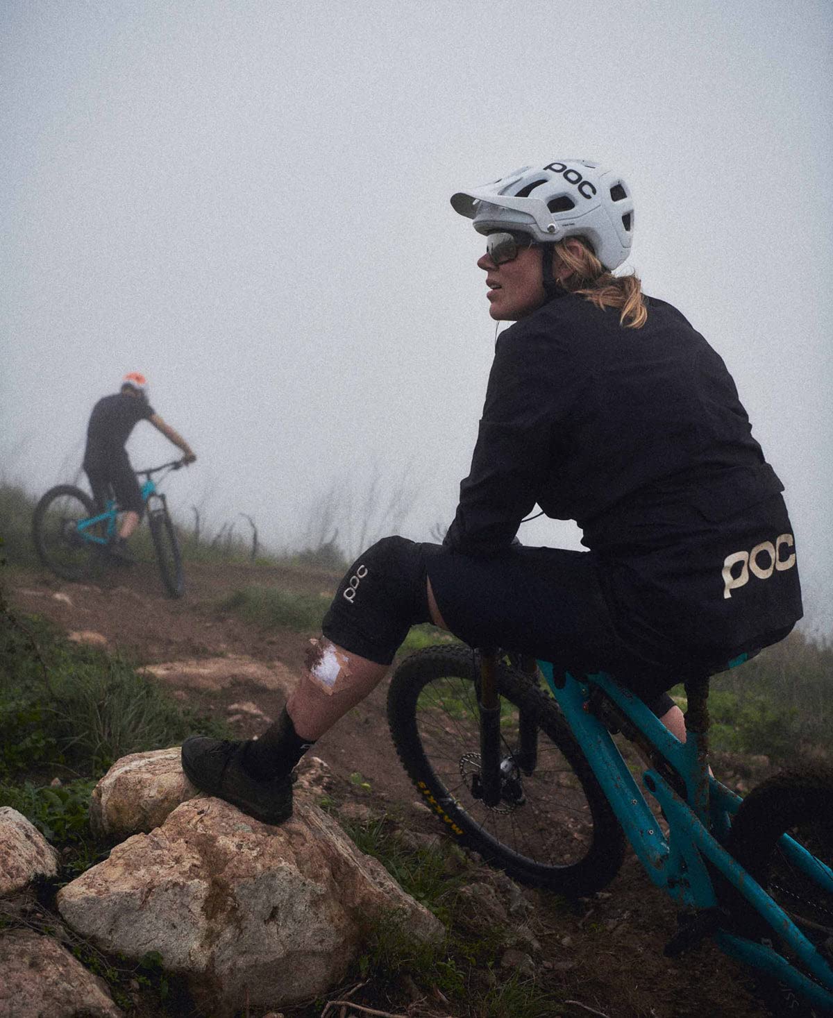 POC Tectal bicycle helmet - maximum protection and excellent ventilation for demanding trail and enduro adventures - PC105171036MED1