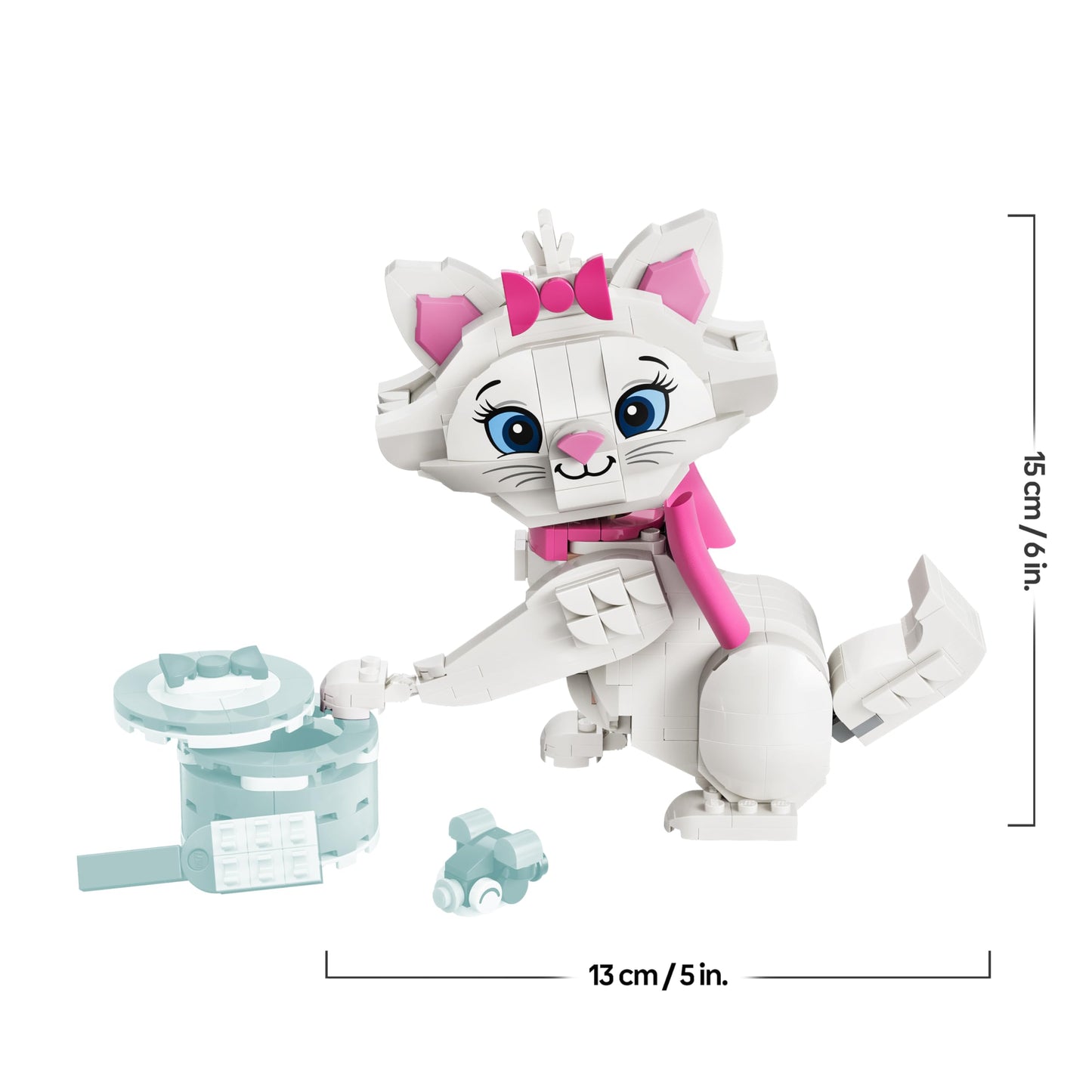 LEGO ǀ Disney Aristocats: Enchanting Marie - toy cat figure with accessories - including textile bow - DIY decoration for the bedroom - gift for girls aged 7 and up and fans - 43286