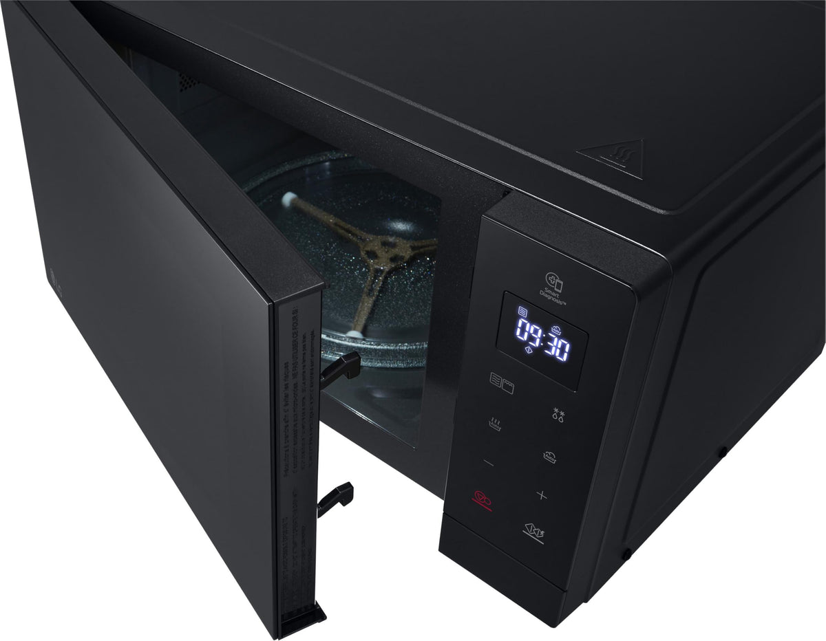 LG MH7032JAS Microwave (30 L, 1000 W) with Grill (LED Display, 28 Automatic Programs, Easy to Clean), Black