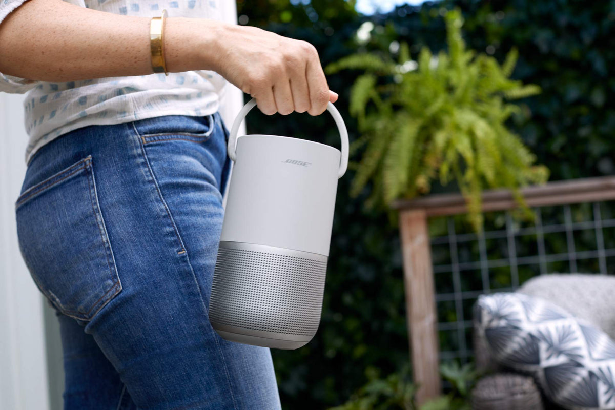 Bose Portable Home Speaker – cu control vocal Alexa integrat, în argintiu - 829393-2300