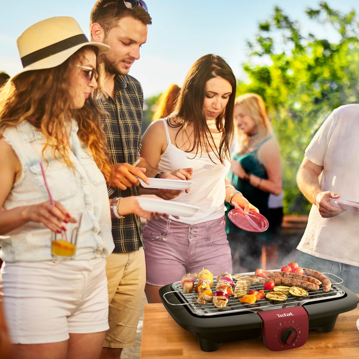 Tefal Easygrill Adjust Red electric grill, 2300 watt table grill, 870 cm² grill area, easy to clean, grill grate and drip tray dishwasher safe, completely dismantled, black/burgundy red, BG90E5