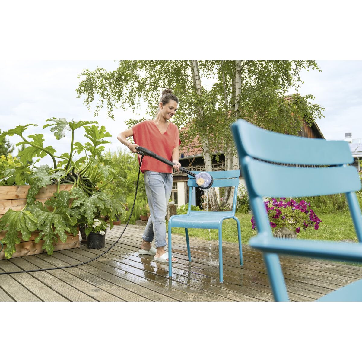 Kärcher Rotating Wash Brush WB 130, with universal brush attachment, accessory for Kärcher high-pressure cleaners K 2-K 7, interchangeable brush head, application: windows, garden furniture, vehicles. - 2.644-286.0
