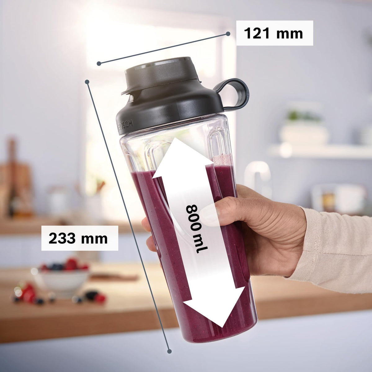 Set de accesorii Bosch MMZBTK1B din sticlă ToGo și cuțit, pentru robotul de bucătărie OptiMUM/Serie 6 / Serie 8, blenderul vertical VitaPower Serie 4 / Serie 2, 600 ml, rezistent la șocuri, cu capac, lavabil în mașina de spălat vase.