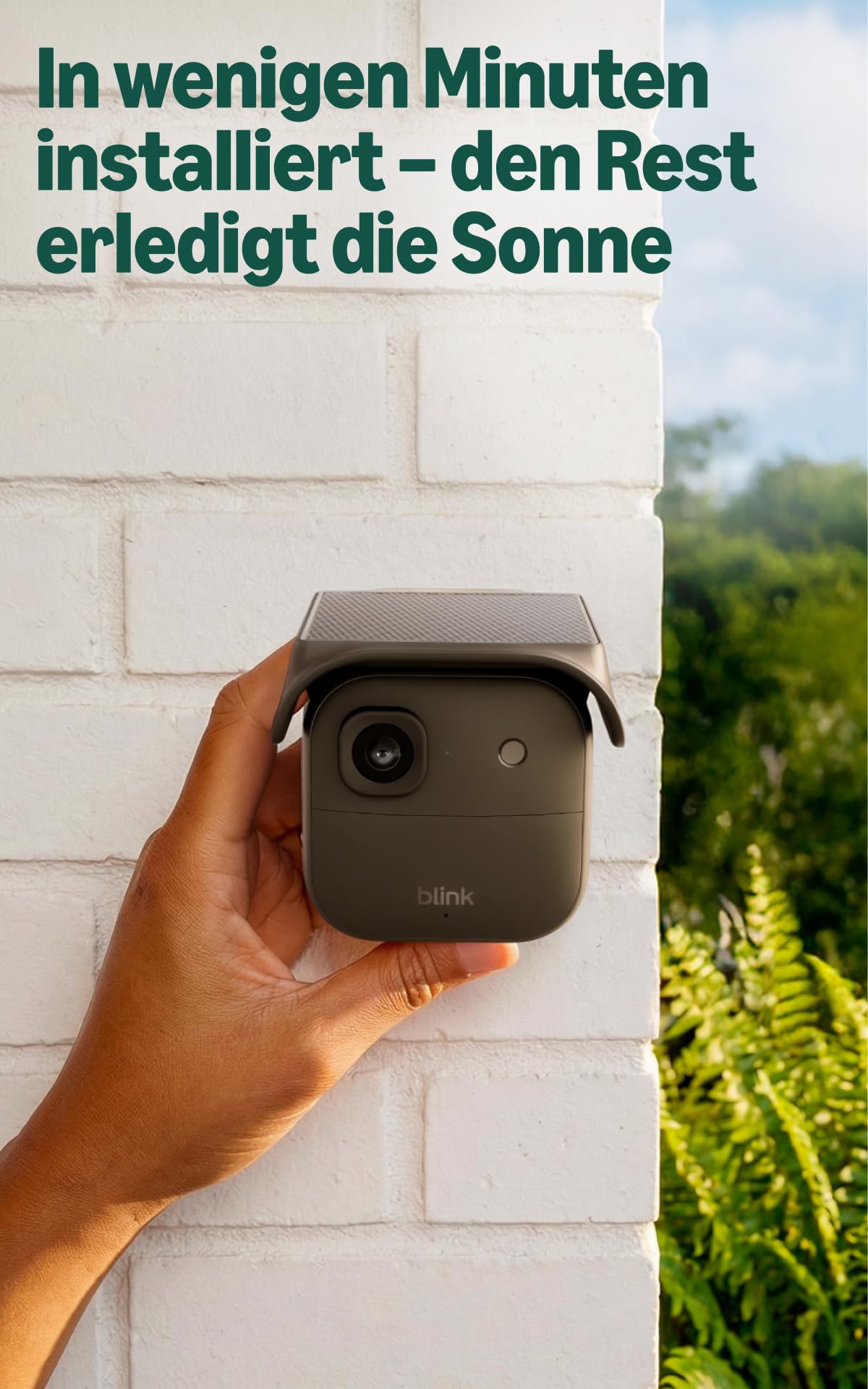 Blink Solaris battery pack (latest gen.) | Accessories for smart security cameras Outdoor Camera 4 and Outdoor Camera 2K+ | Solar powered | Set up in minutes | (Black) - BAS0430U