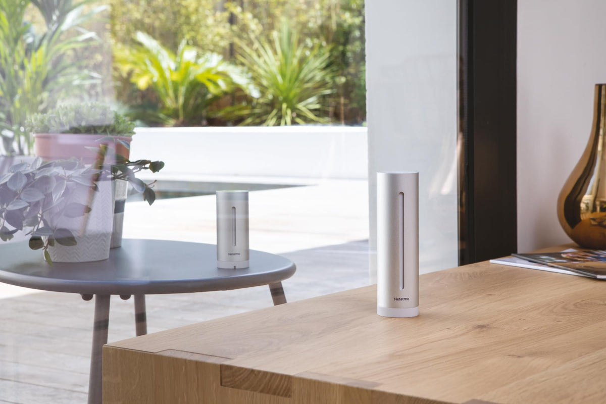 Netatmo Pachet cu stație meteorologică pentru interior și exterior, cu senzor exterior wireless și pluviómetru inteligent, umiditate, calitate a aerului, nivel de zgomot în interior, presiune atmosferică, NBU-NWS-NRG-EU
