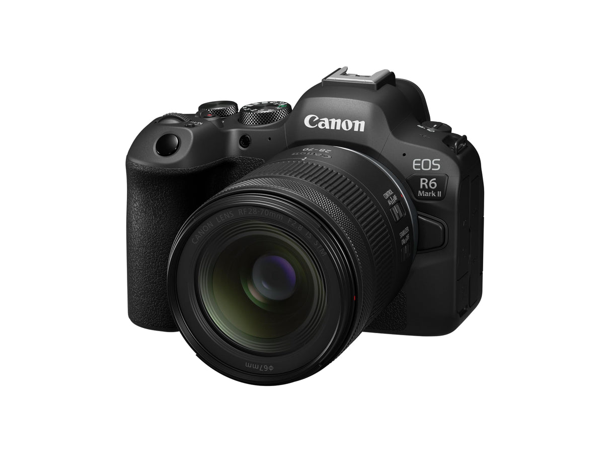 Canon RF 28-70mm F2.8 is STM standard zoom lens for EOS R cameras with 5.5-stop image stabilizer, weather protection in a compact and lightweight design - 6535C005