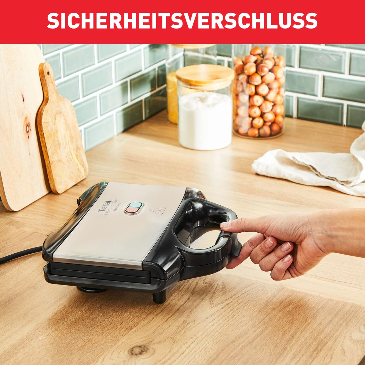 Tefal Ultracompact Sandwichmaker pentru sandvișuri triunghiulare crocante - SM1552