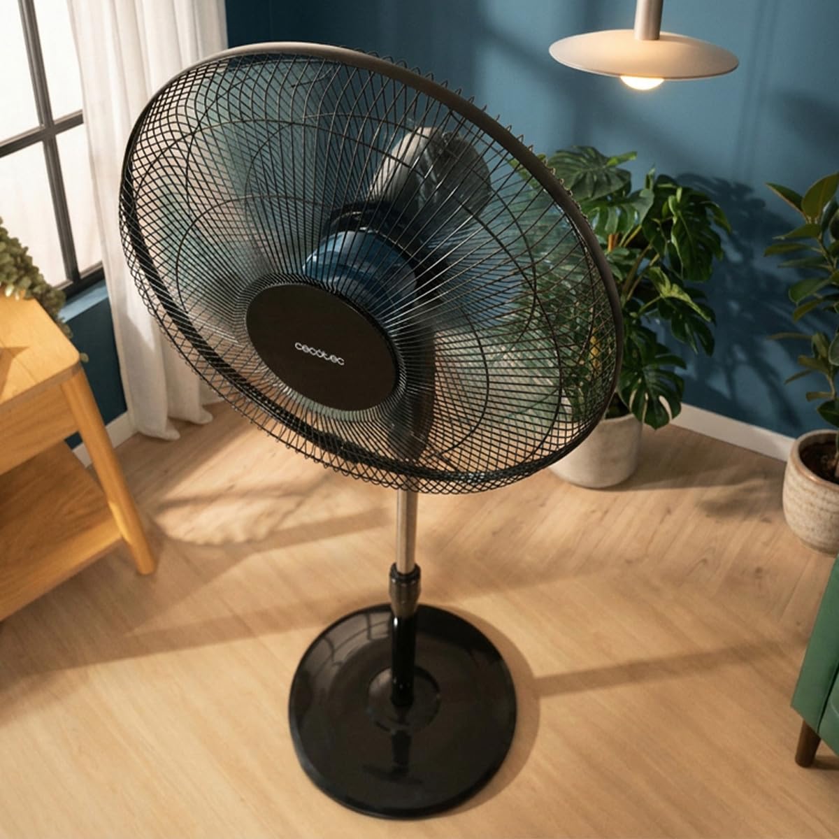 Cecotec pedestal fan EnergySilence 515 WindLite Pro. 56 W power, 40 cm diameter, 5 aerodynamic blades, 3 speed levels, automatic oscillation, telescopic rod and secure stand - A90_EU01_123500