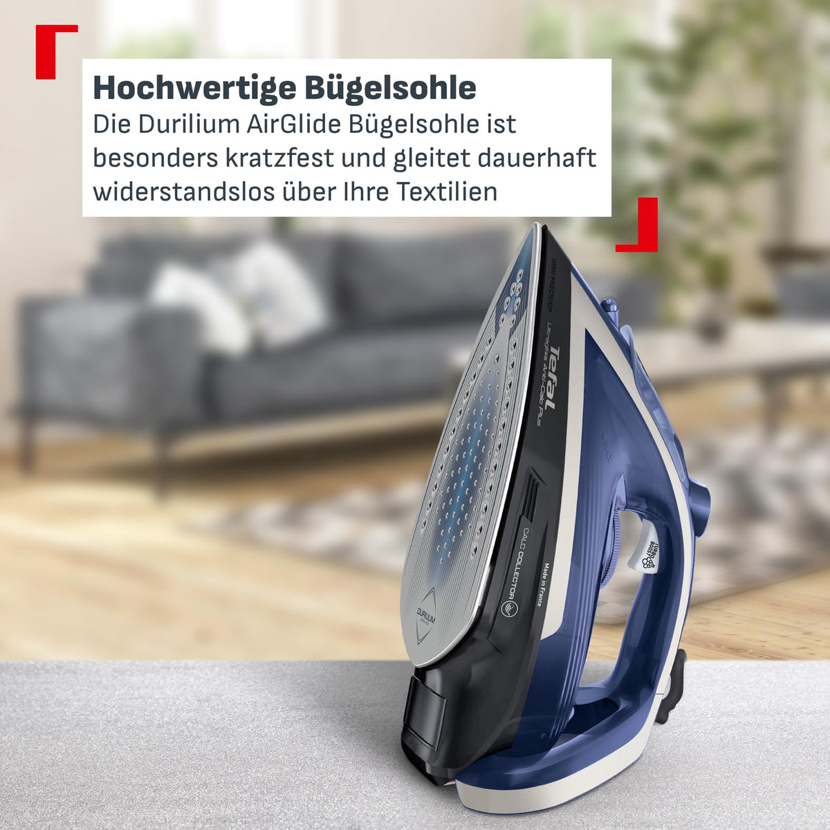Tefal Ultragliss Plus Anti-Calc Steam Iron, 2800 Watts, removable calc collector, 50 g/min steam output, 260 g/min steam boost, automatic shut-off, Made in France, blue/white, FV6846 - FV6846E1