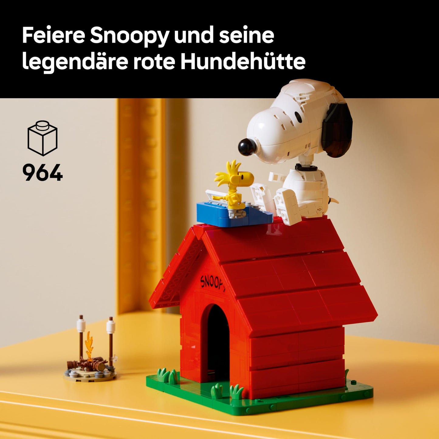 LEGO Ideas Peanuts: Snoopy's Doghouse - Model Building for Adults Snoopy and Woodstock Figures - DIY Decoration for Desk or Shelf - Gift Idea for Fans - 21368