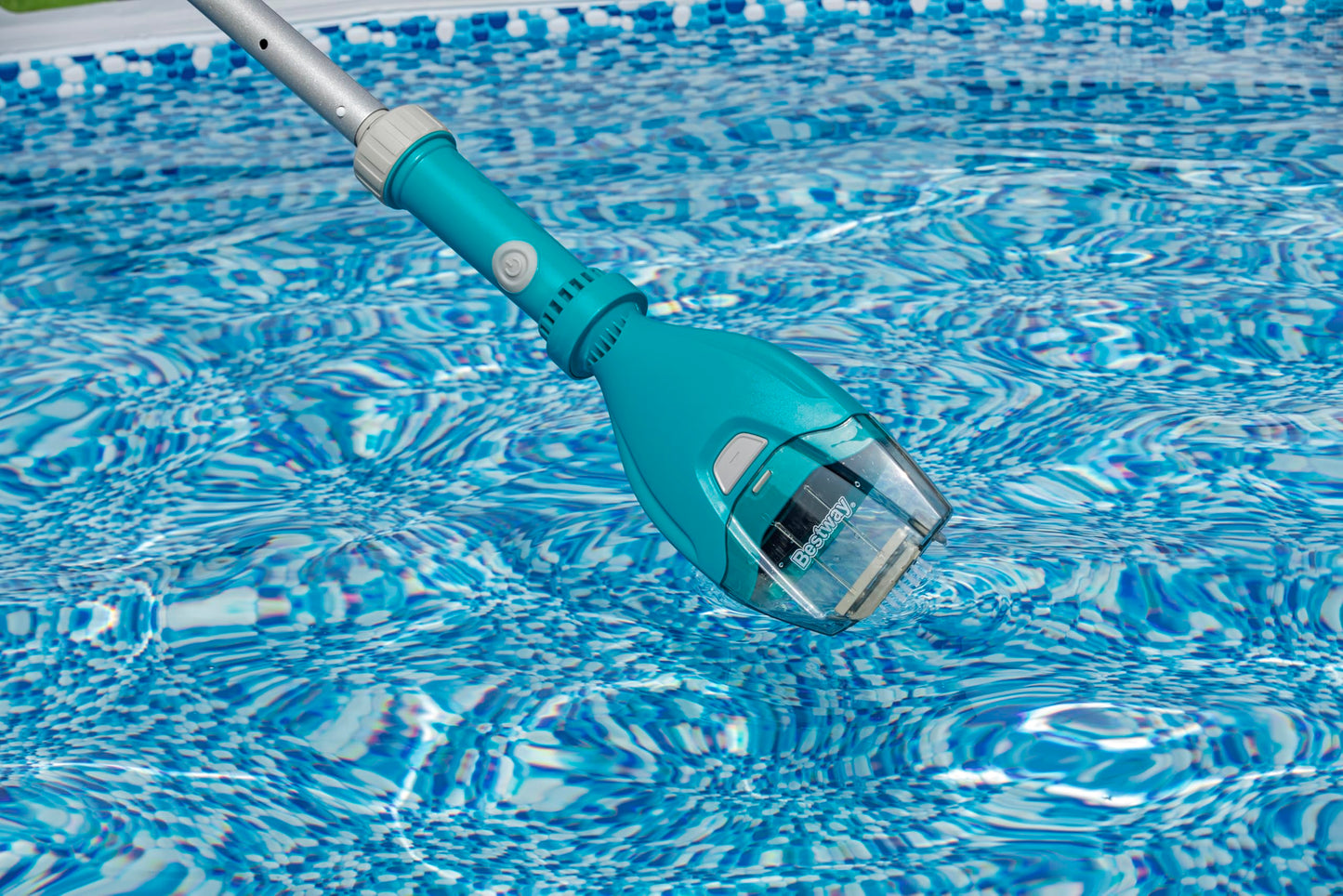 Bestway battery-operated pool vacuum AquaTech 150 cm - 58770
