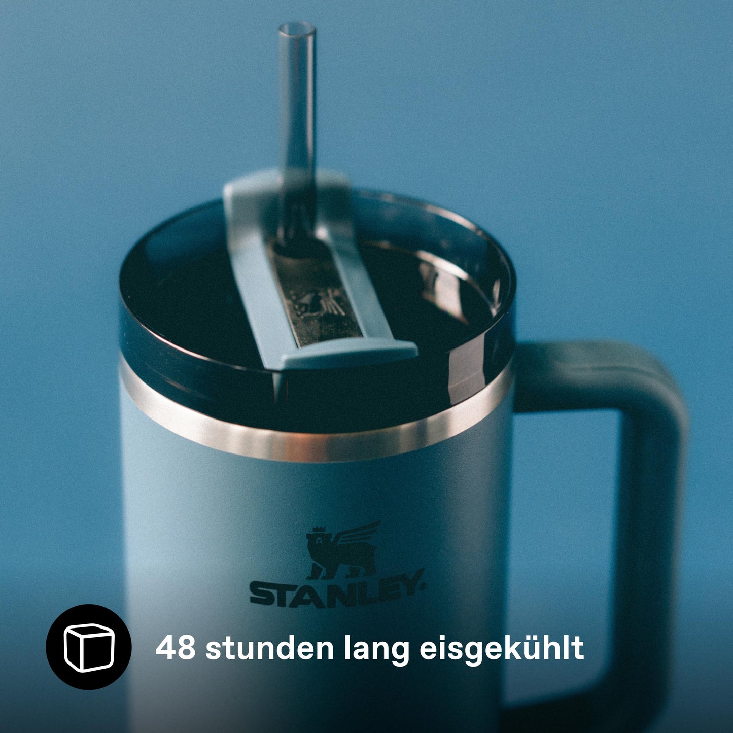 STANLEY 1913 Quencher H2.0 Flowstate Drinking Bottle with Straw 1.2L - Thermo Mug Cools Up to 11 Hours, 48 Ice Cooled - Dishwasher Safe - Thermos Bottle BPA Free Stainless Steel - Blue Spruce - 100000144046