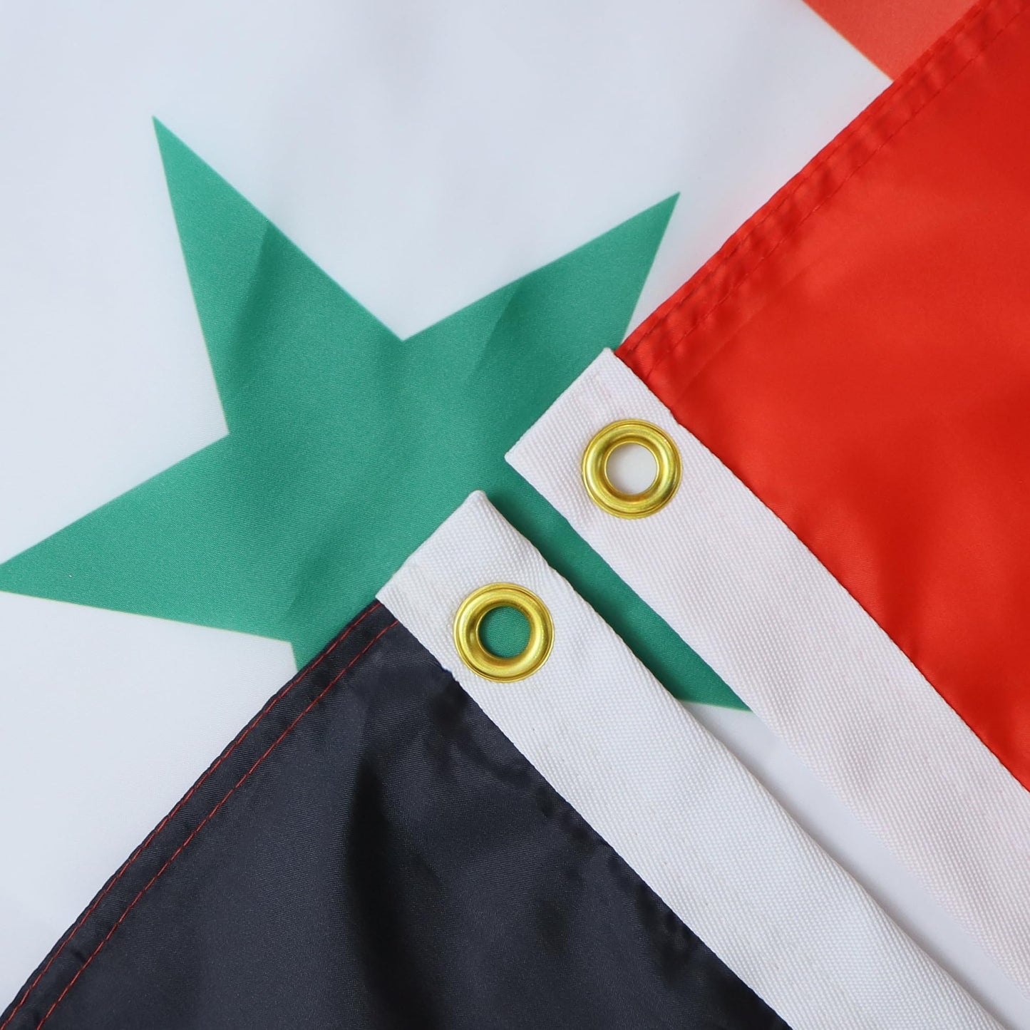 AZ FLAG - Syria Flag - 250x150 cm - Syrian Large Flag 100% Polyester with Brass Eyelets - 300g - K_199