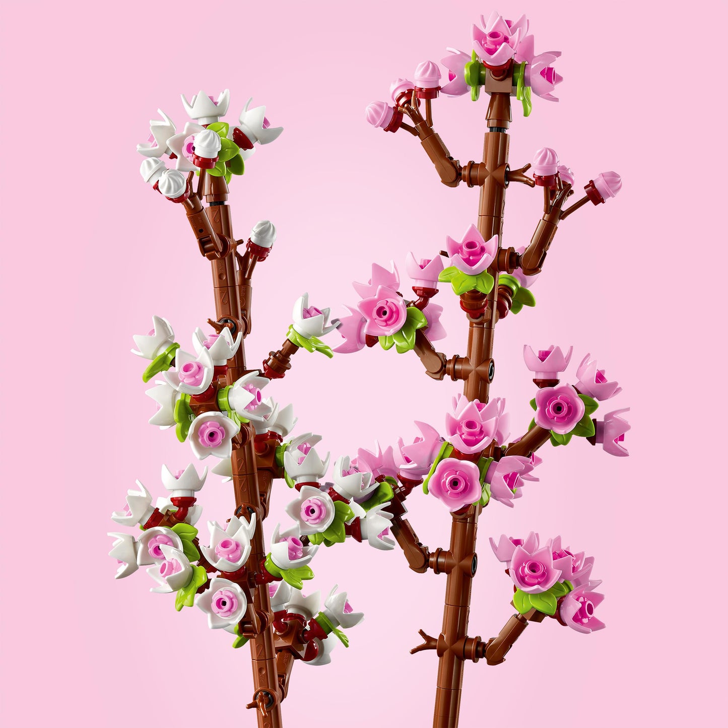 LEGO Botanicals Cherry Blossoms - Toy with artificial flowers - Creative decoration for desk - Playset with flowers for building and displaying Gift for girls and teenagers aged 8 and up - 40725