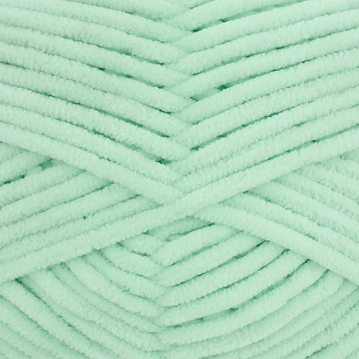 Gründl Wolle Funny uni - soft chenille wool for crocheting - cuddly and skin-friendly - 100% polyester - 10 balls 100 g / 120 m - needle size 5-6, pastel green - 3442-04