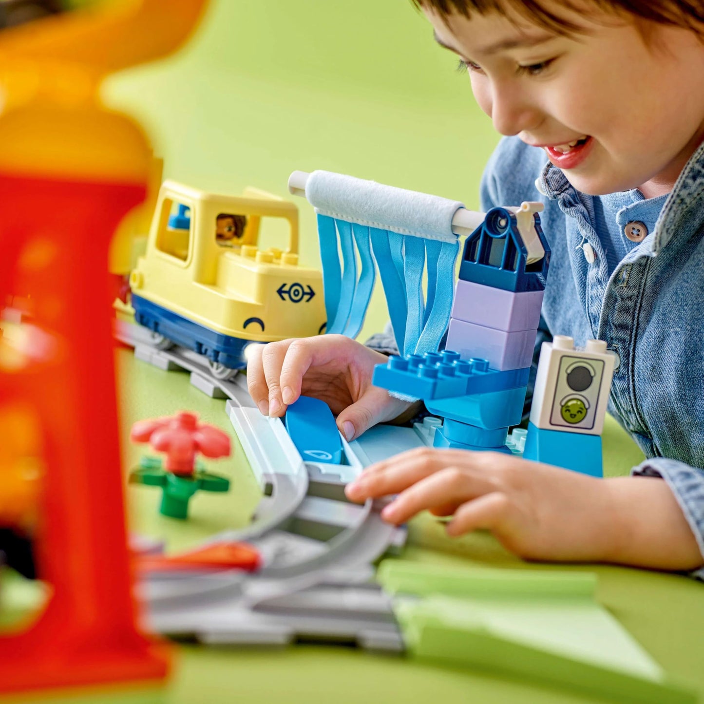 LEGO DUPLO Large interactive train educational toy for toddlers aged 3 and up - including push-and-go train with light and sound, 16 track pieces and 4 figures - gift for boys and girls - 10428