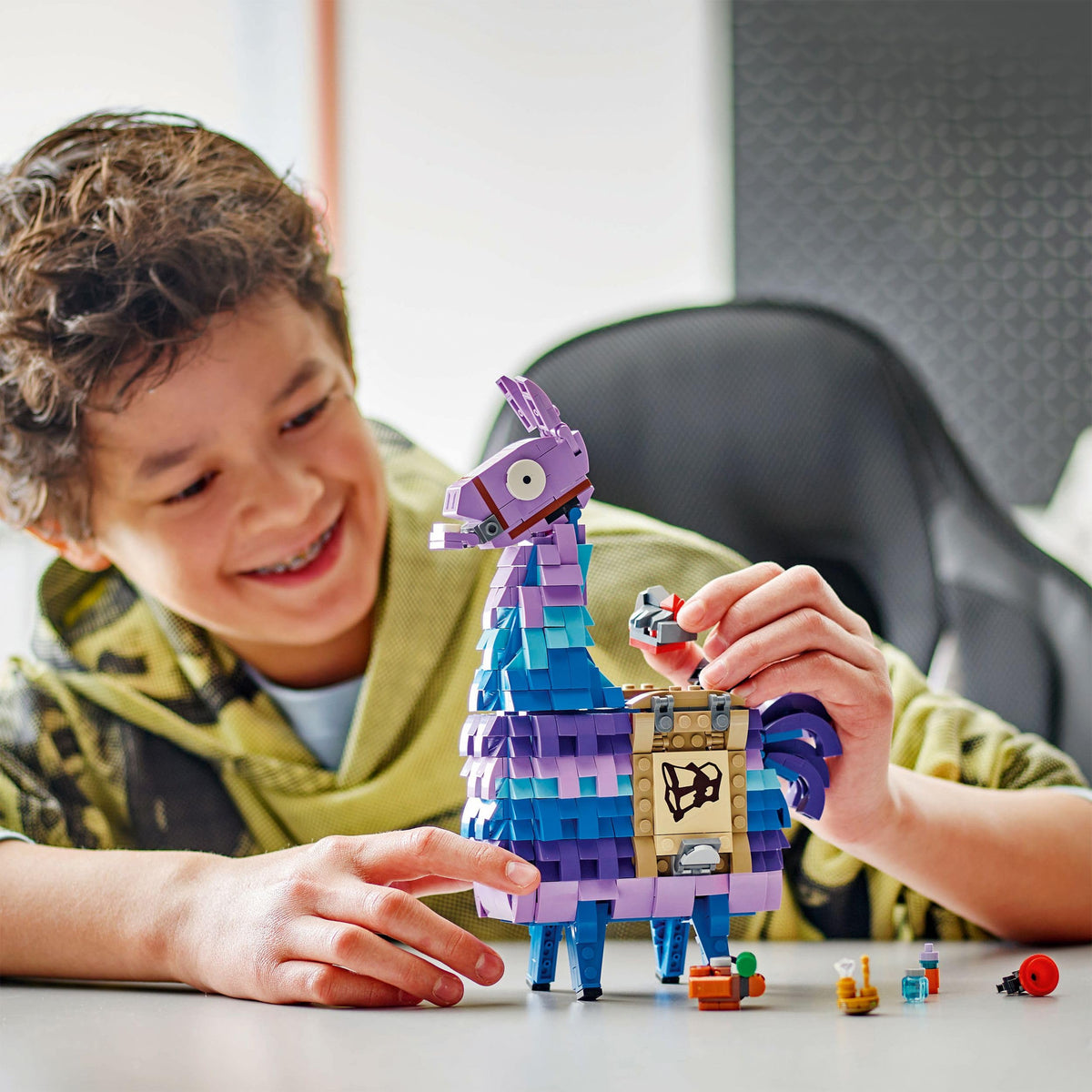 LEGO Fortnite Supply Llama Toy - Build & Collect Playset from the Video Game - Accessories like Slurp Juice - Gaming Playset - Gamer Gift for Boys, Girls, and Teenagers aged 12 and up - 77071