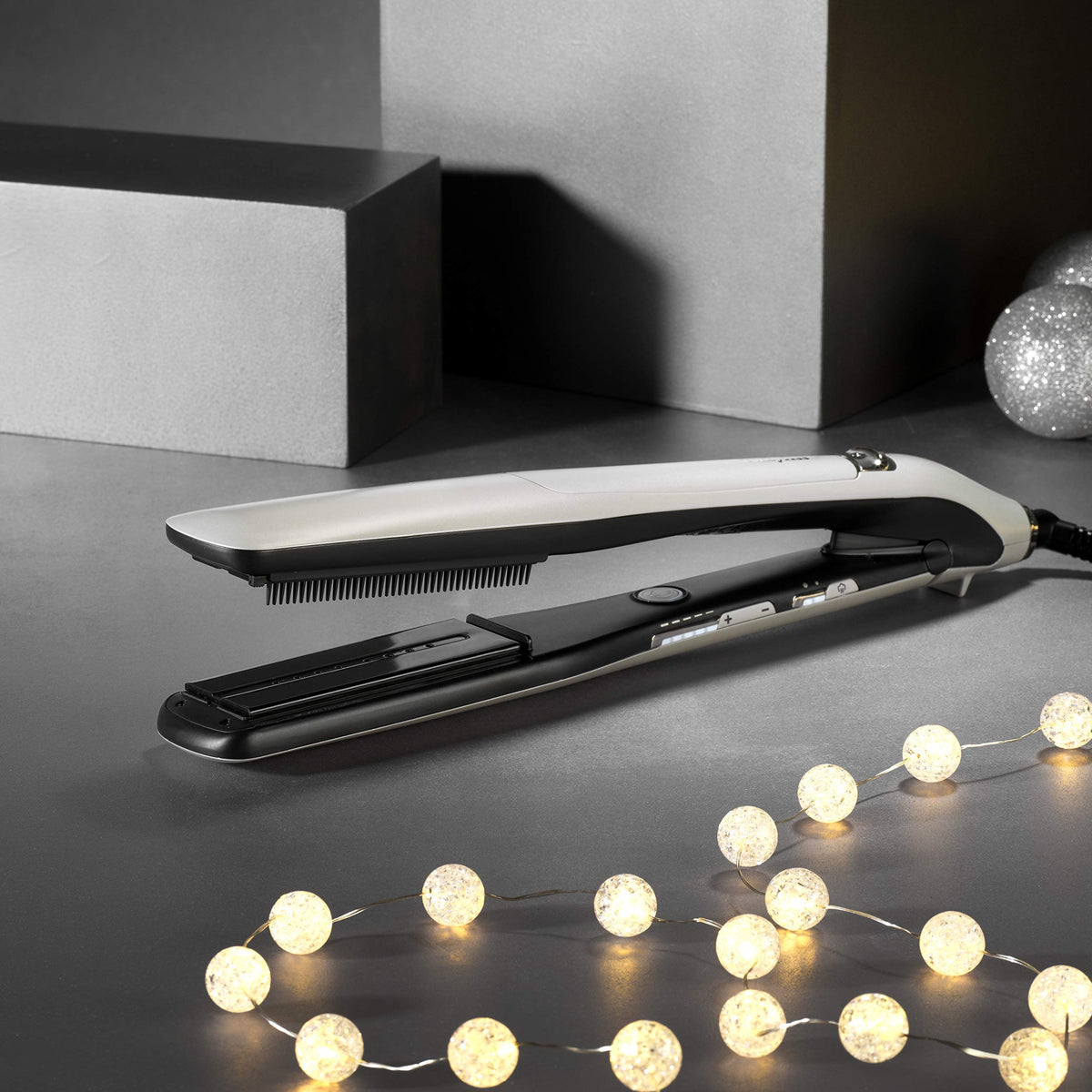 BaByliss Steam Lustre Styler Steam Straightener with Surround Steam Technology ST595E, 1 Pack